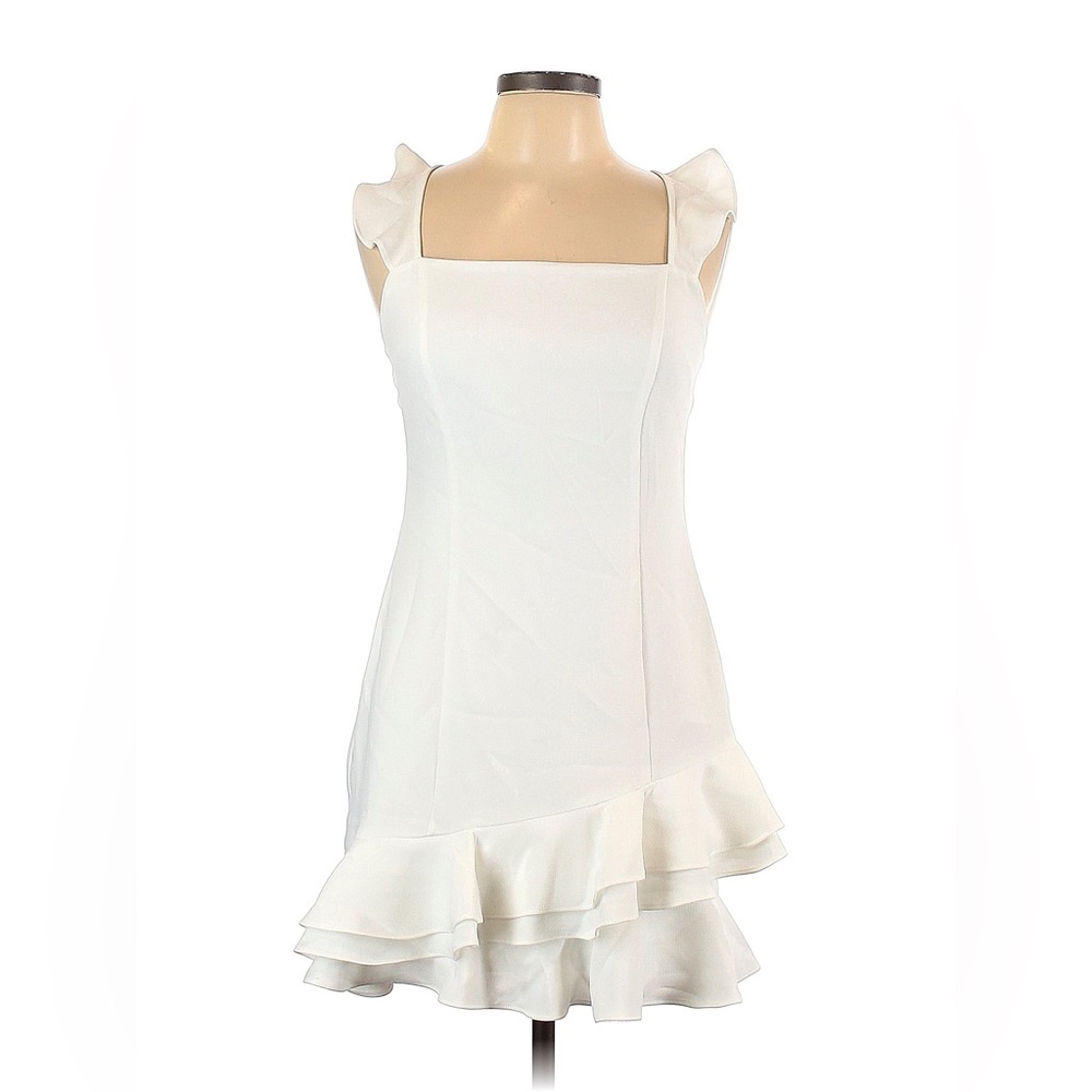 BCBGeneration White Mini Dress Ruffle sz 6